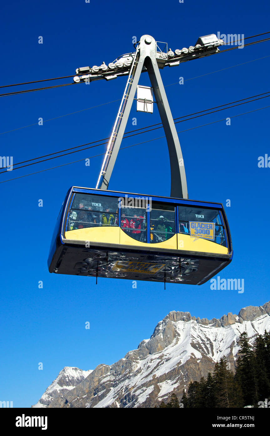 Cable car, Col du Pillon - Cabane des Diablerets, Glacier 3000 cable car,  Les Diablerets ski resort, Gstaad, Switzerland, Europe Stock Photo - Alamy