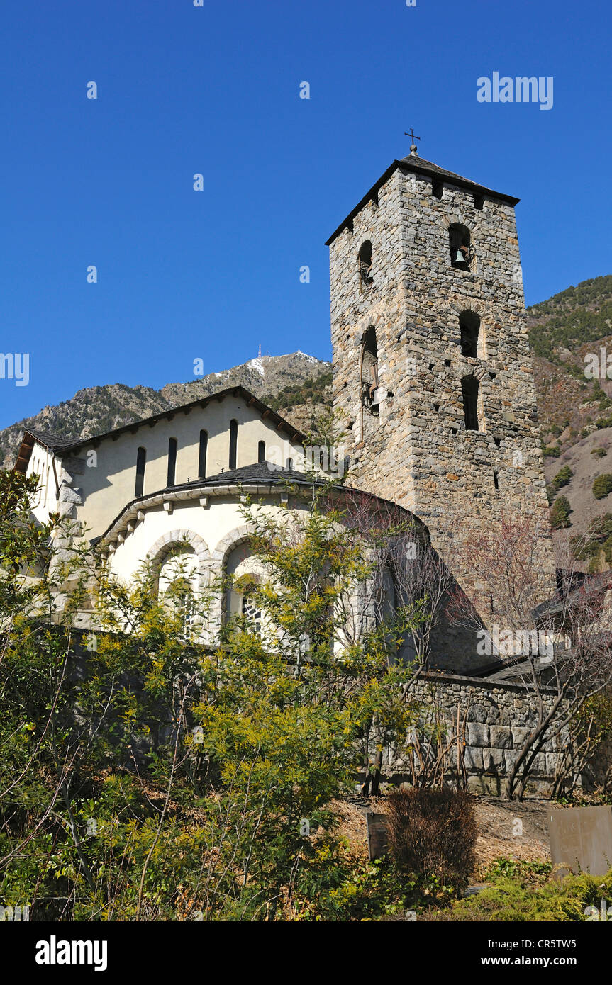 Church of Sant Esteve, Barri Antic district, behind Mt. Pic de Carroi, Andorra La Vella, Andorra, Europe Stock Photo