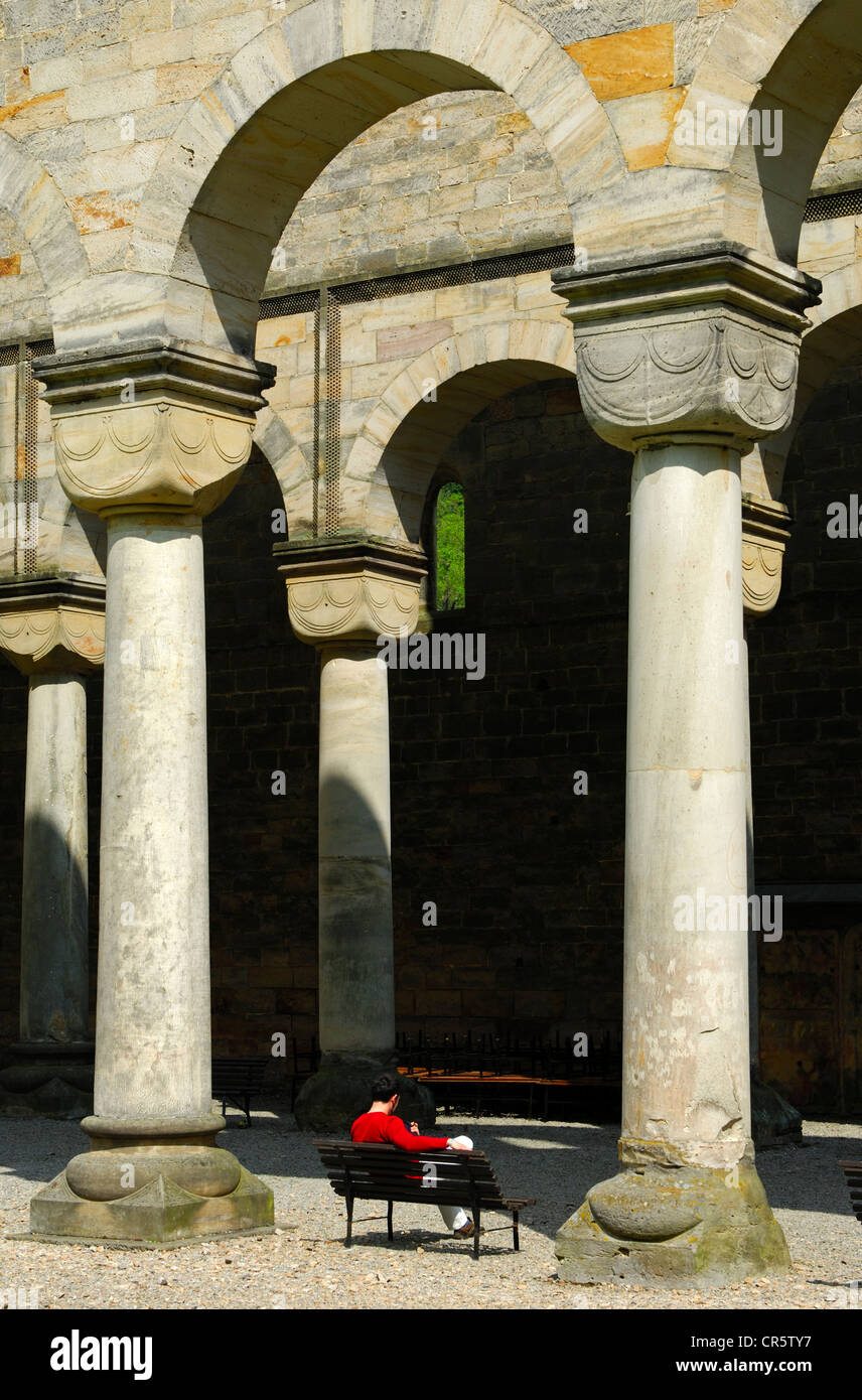 Romanesque columns hi-res stock photography and images - Alamy Romanesque columns hi-res stock photography and images - Alamy