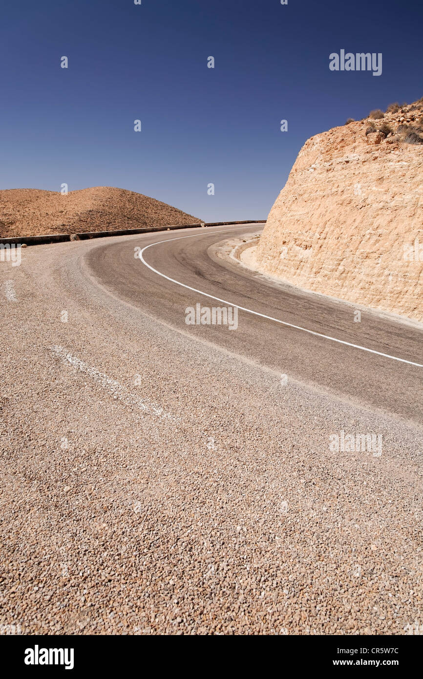 Road near Matmata, Tunisia, Maghreb region, North Africa, Africa Stock Photo