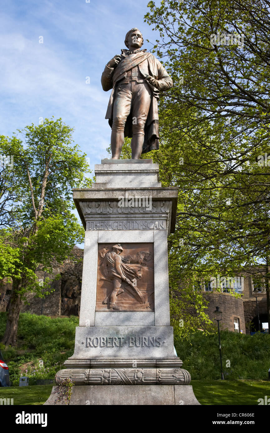robert burns statue stirling scotland uk Stock Photo 48689718 Alamy
