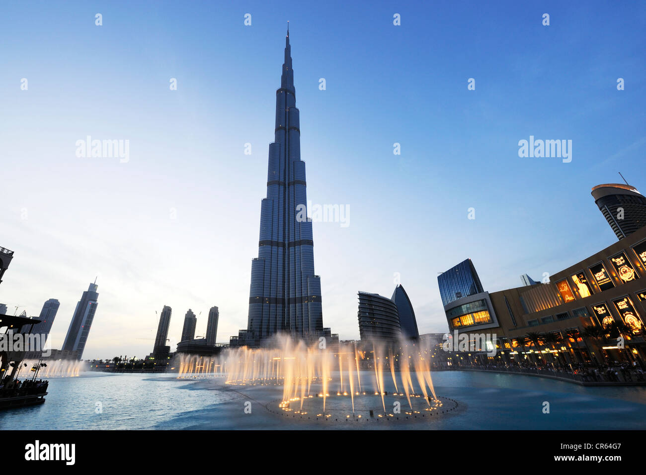 Burj Khalifa, tallest tower in the world, 828m height,  Fountain outside the  Mall,  Business Bay, Downtown Stock Photo
