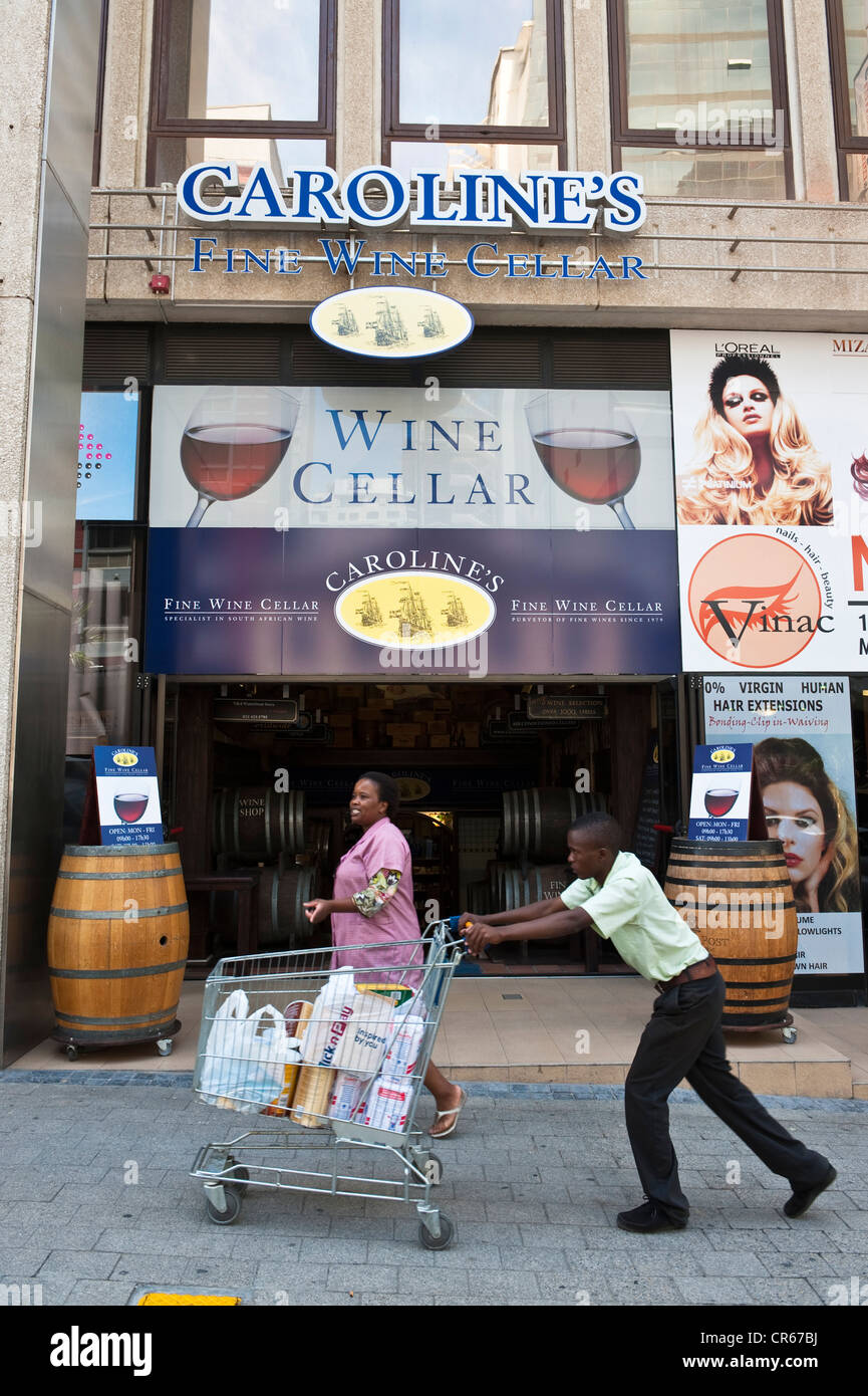 South Africa, Western Cape, Cape Town, the district of City Bowl,  Caroline's cellar, wine sale Stock Photo - Alamy