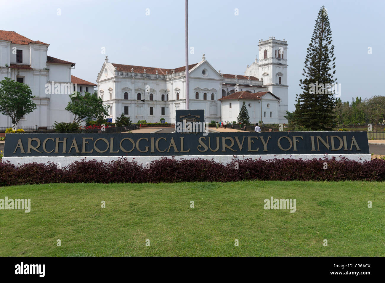 India Archeology Survey High Resolution Stock Photography and Images ...
