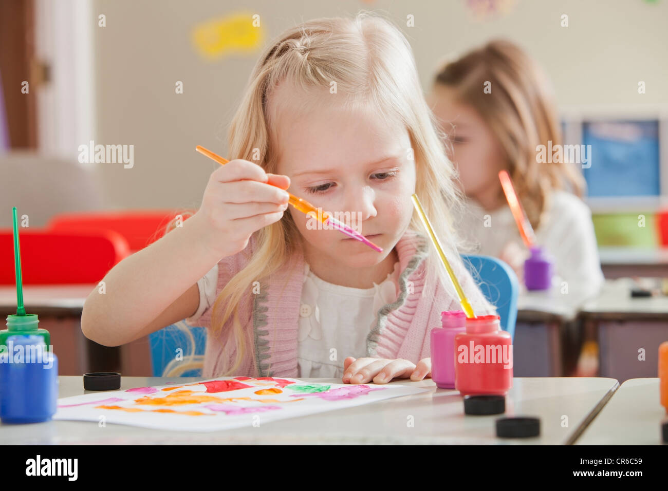 USA, Utah, Orem, Children (45, 67) during art classes Stock Photo Alamy