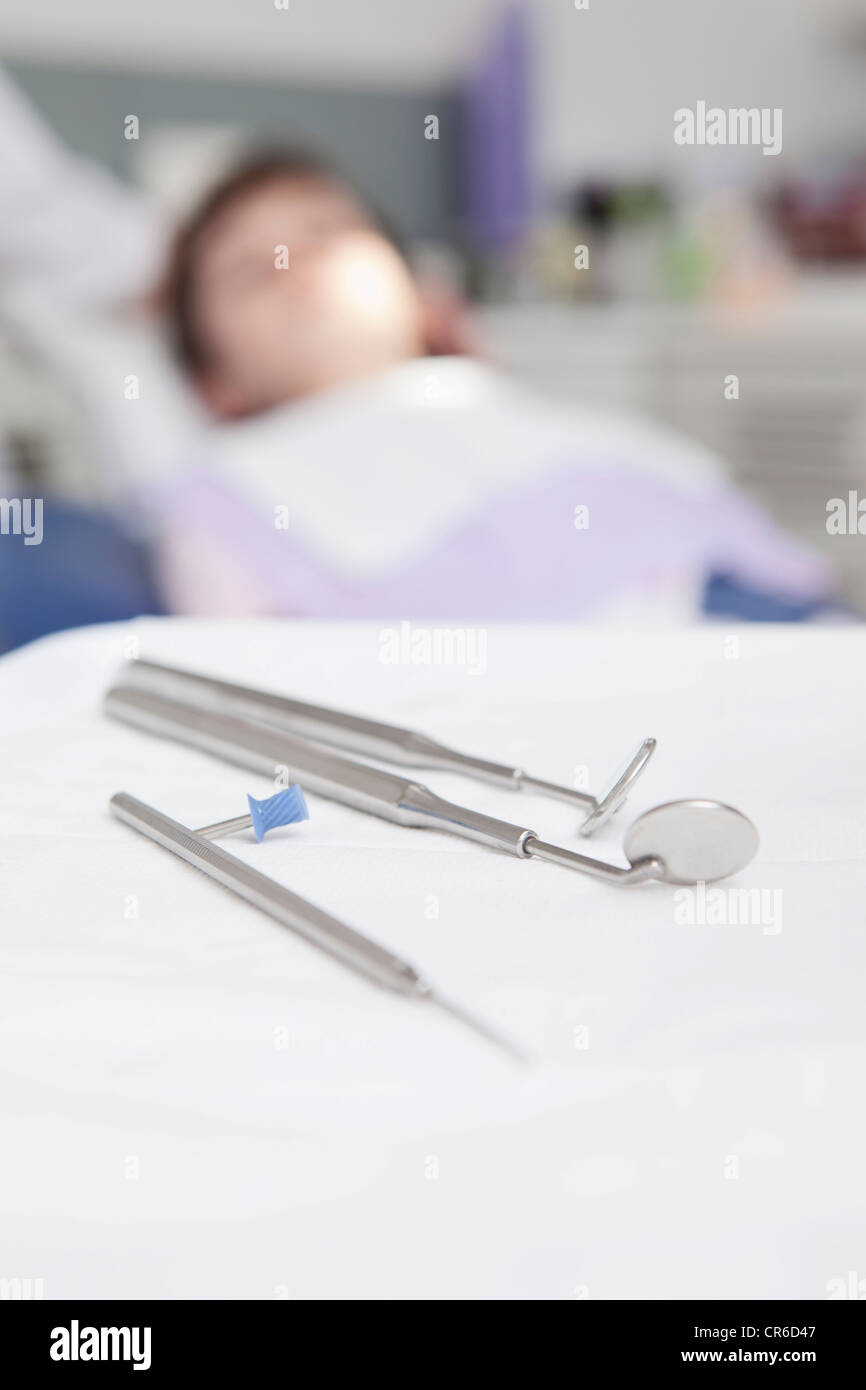 Dental instrument hires stock photography and images Alamy