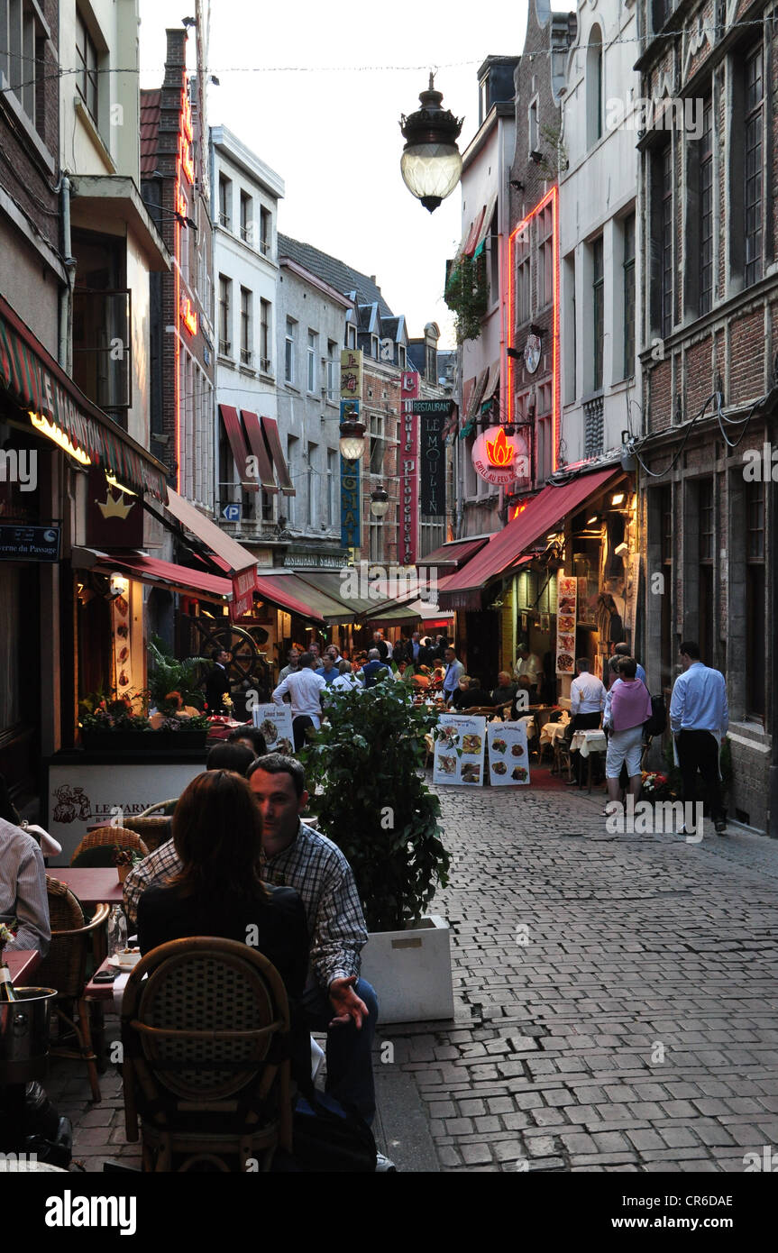 Dinners outside in the Rue des Bouchers, Brussels Stock Photo