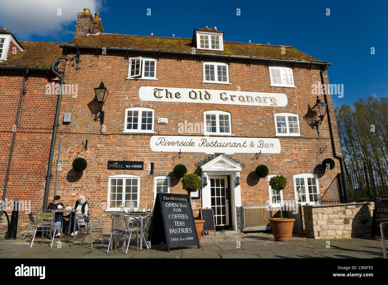 Old Granary Bar & Restaurant, quayside / the quay by the river Frome at Wareham, Dorset. UK. Stock Photo