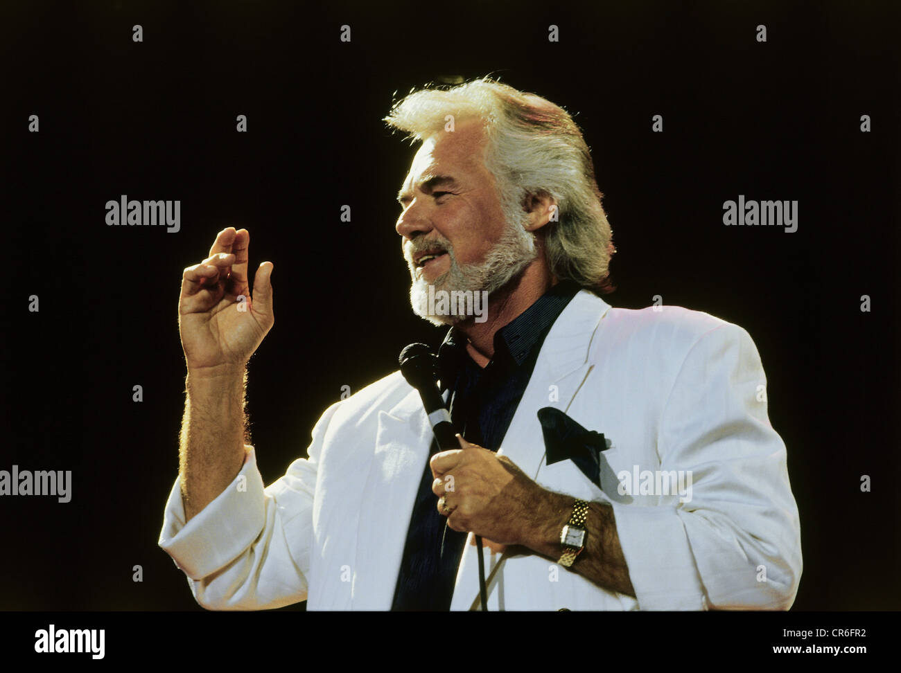 Rogers, Kenny, * 21.8.1938, American musician (Country singer), half length, during music act, May 1991, Stock Photo