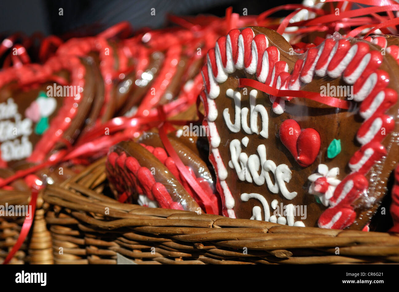 Red gingerbread hearts with the words I love you, Oktoberfest 2010, Munich, Upper Bavaria, Bavaria, Germany, Europe Stock Photo