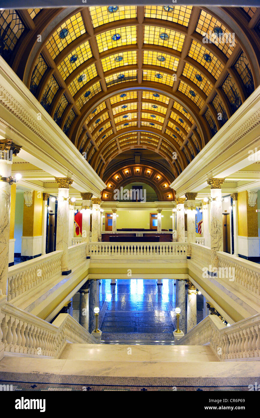 Pierre South Dakota State Capitol Building inside Stock Photo Alamy