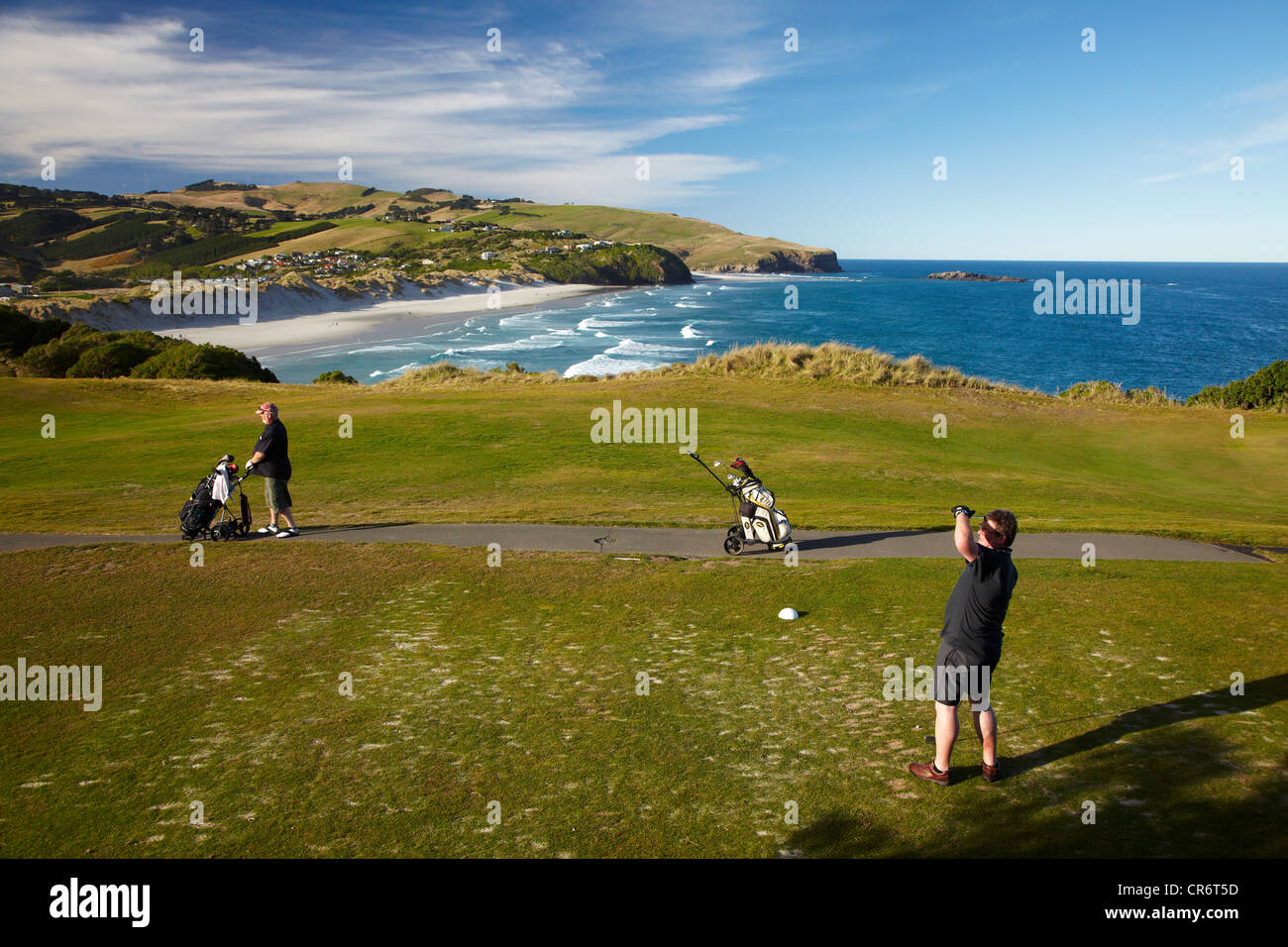 Golfers, Chisholm Park Golf Course, Dunedin, South Island, New Zealand