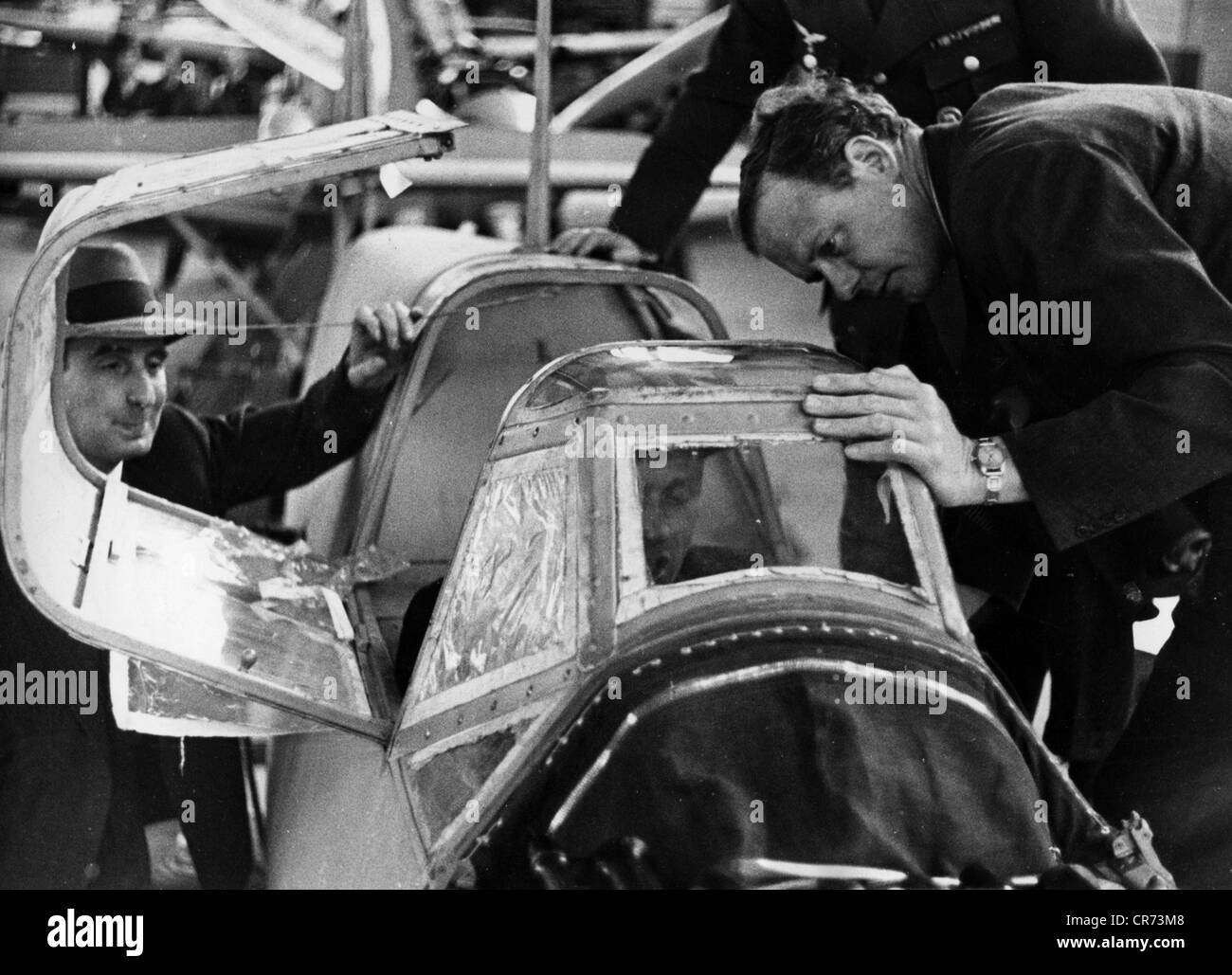 Lindbergh, Charles, 4.2.1902 - 26.8.1974, American aviator, visit to Germany, inspection of the Messerschmitt Works at Augsburg, 1938, in the assembly hall with Michel Detroyat, , Stock Photo