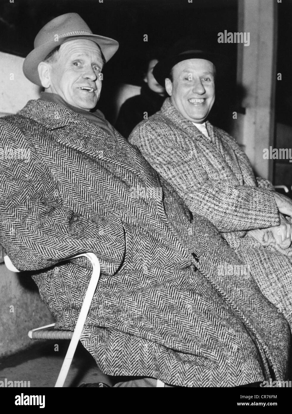 Herberger, Josef 'Sepp', 28.3.1897 - 28.4.1977, German footballer, Head Coach of the German National Football Team 1950 - 1964, with Helmut Schön at the game FC Cologne versus Enschede, Cologne, 7.2.1962, , Stock Photo