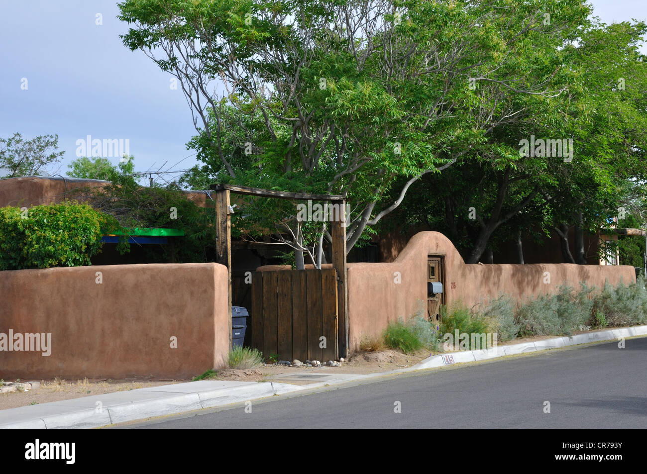 Adobe style house, Albuquerque, New Mexico, USA Stock Photo Alamy