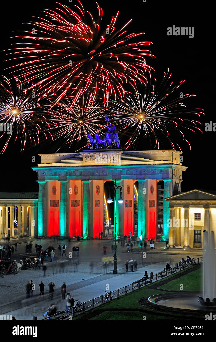 Brandenburg gate berlin new years eve hires stock photography and