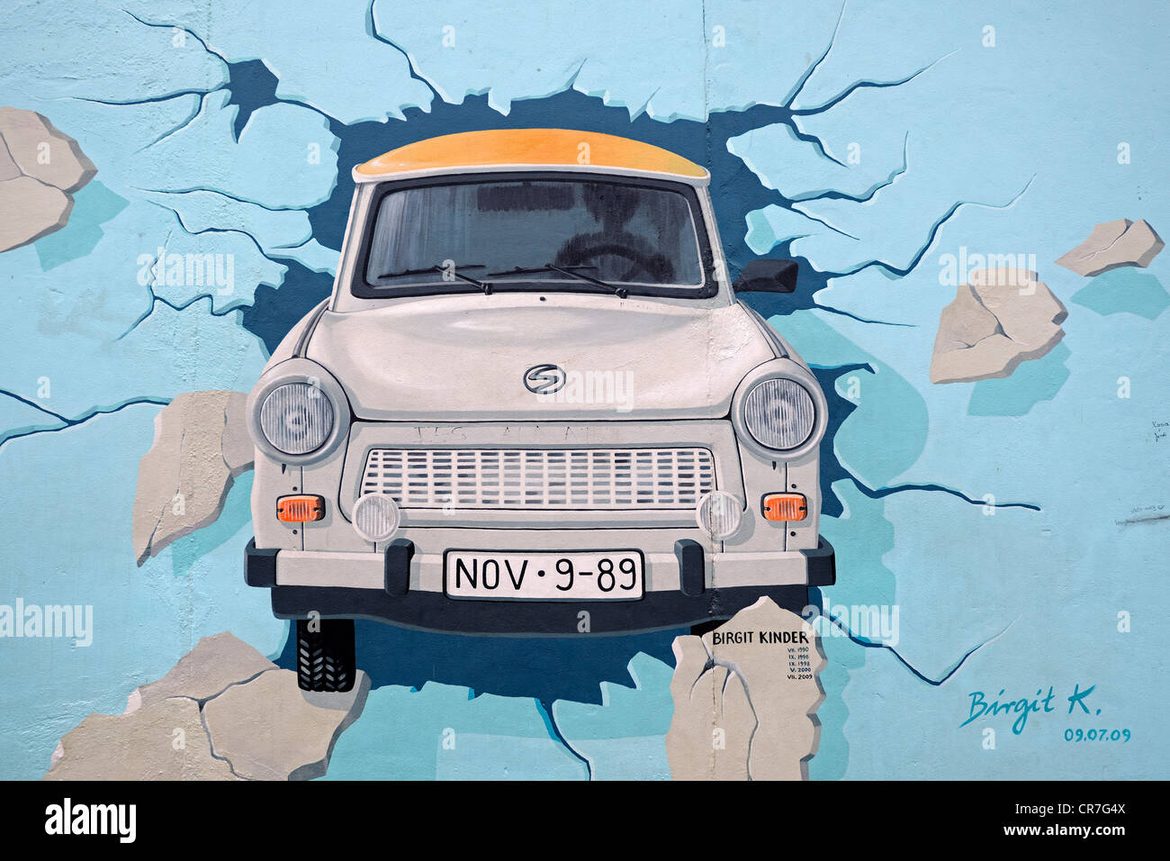 Trabant: Little car's big role in fall of Berlin Wall