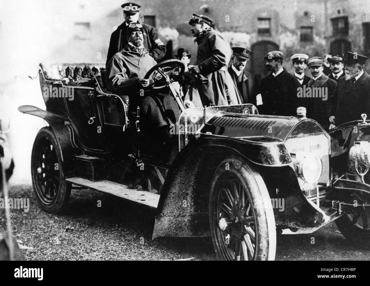 Henry, 14.8.1862 - 20.3.1929, Prince of Prussia, German admiral, in Mercedes-Benz during the Herkomer Race, 1906, Stock Photo