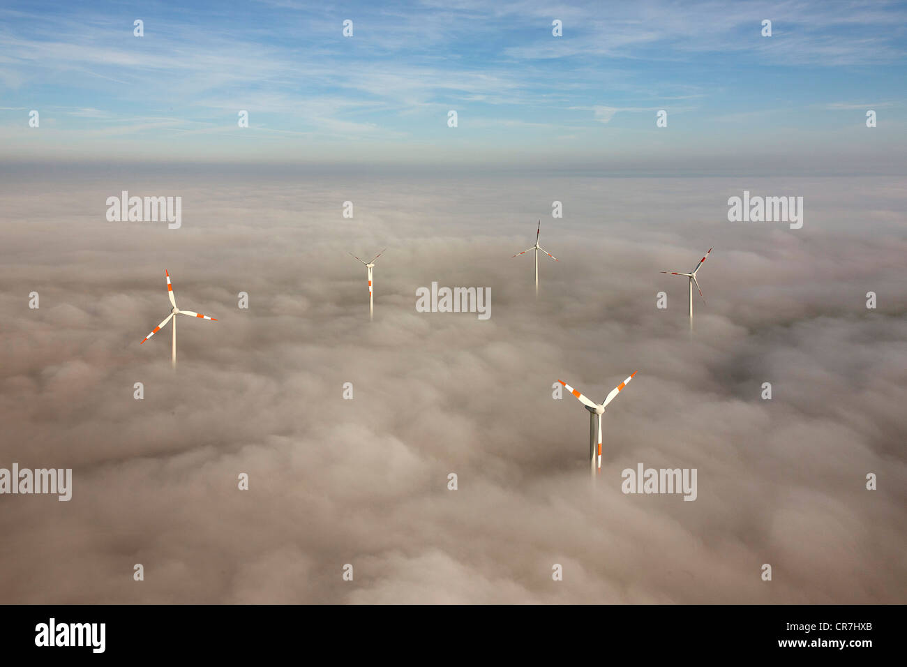 Cloud cover aerial hi-res stock photography and images - Alamy