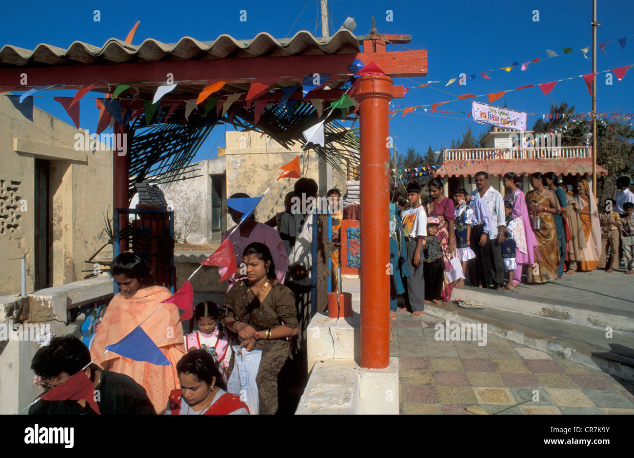 India, Rajasthan and Gujarat States, travel in the Royal Orient Train, Diu Island, religious ceremony Stock Photo