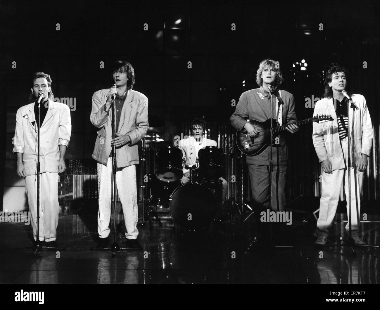 Münchener Freiheit, German band, founded 1981, Alex Grünwald, Stefan Zauner, Rennie Hatzke, Aron Strobel, Micha Kunzi, at stage performance, ARD - Wunschkonzert, 17.9.1988, , Stock Photo