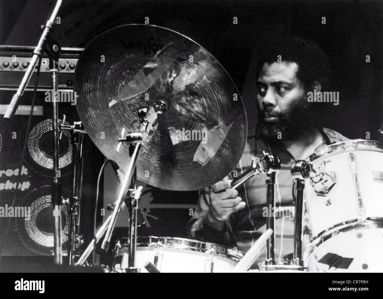 Ellington, Steve, * 26.7.1941, American musician (jazz drummer), half