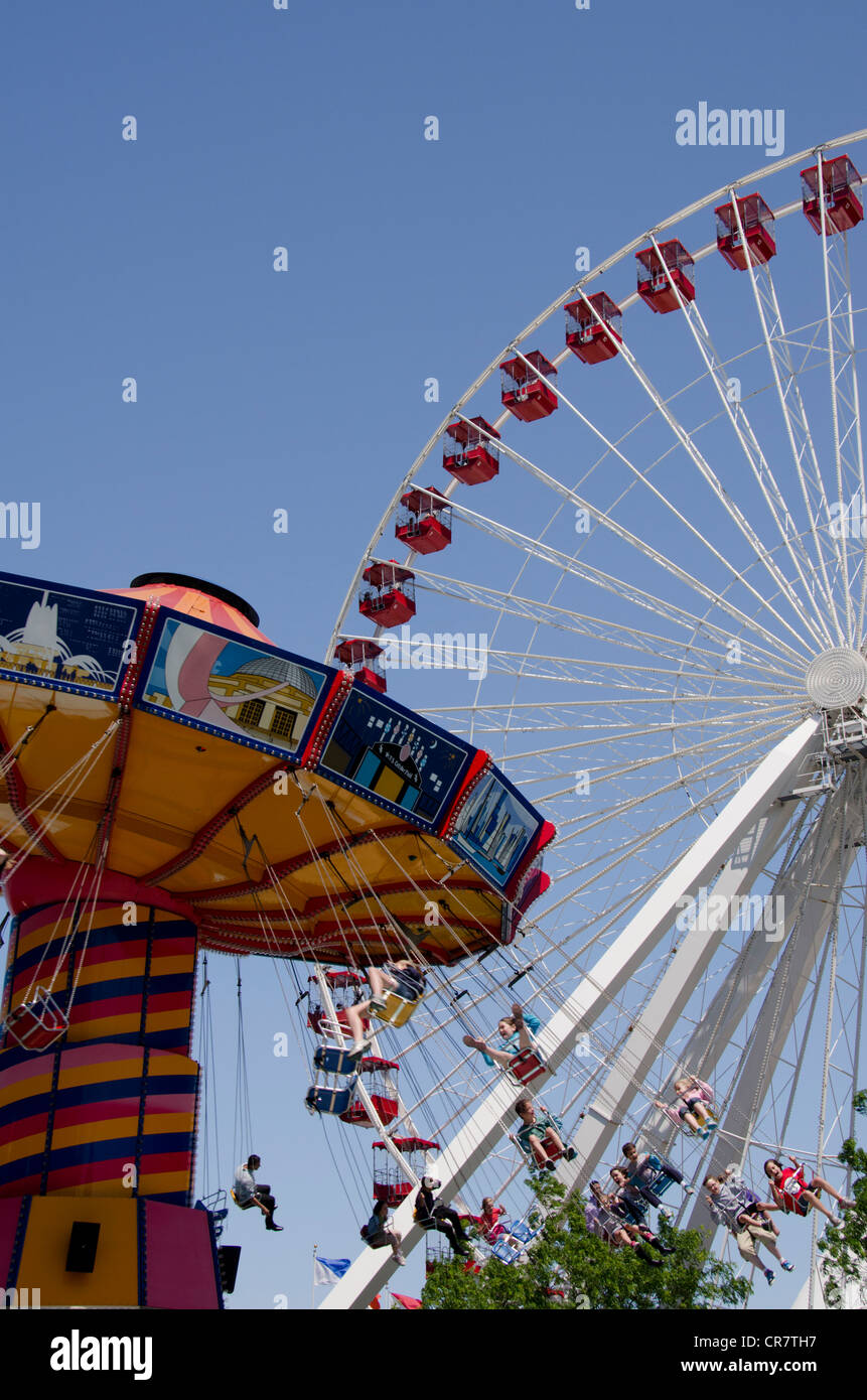 Illinois, Chicago. Navy Pier along the shores of Lake Michigan. Stock Photo