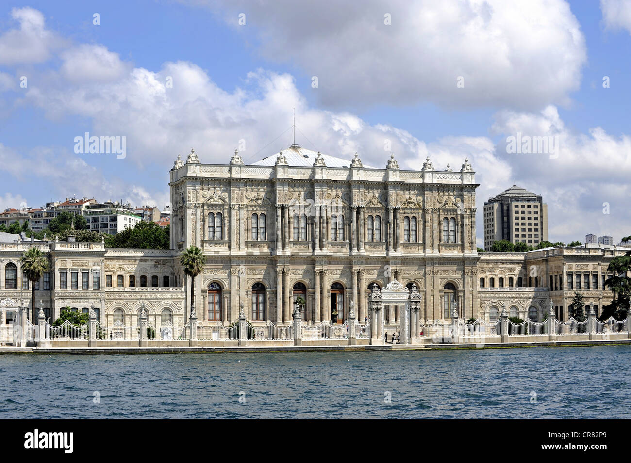 Sokak Panoramalari Akbank Banka Sinanpasa Mh Besiktas Cd No 23 Pk 34022 Besiktas Istanbul Yandex Haritalar