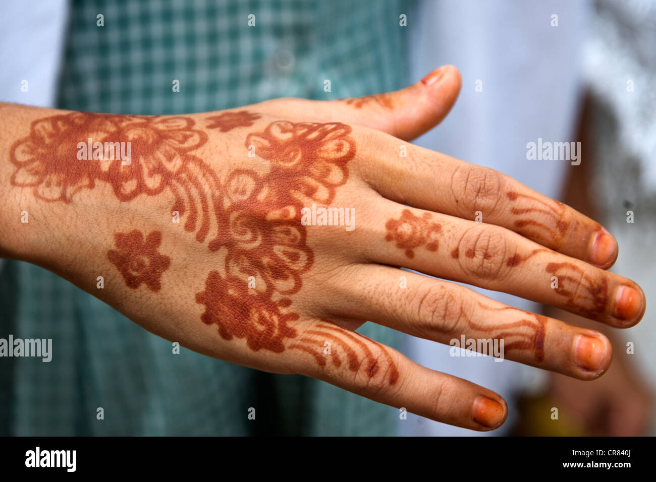 Hand painted with henna. Mombasa, Kenya, East Africa Stock Photo Alamy