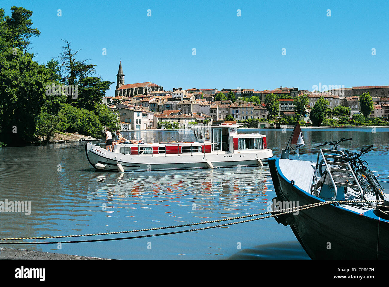 France, Aude, Castelnaudary, the great basin on Canal du Midi Stock Photo