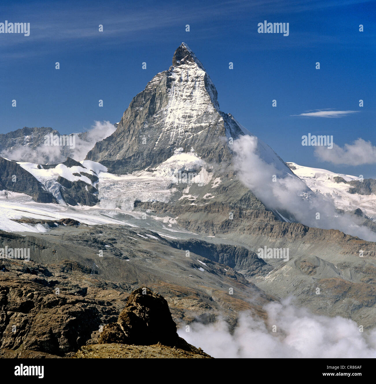 east-wall-of-mt-matterhorn-hoernligrat-pennine-or-valais-alps-valais