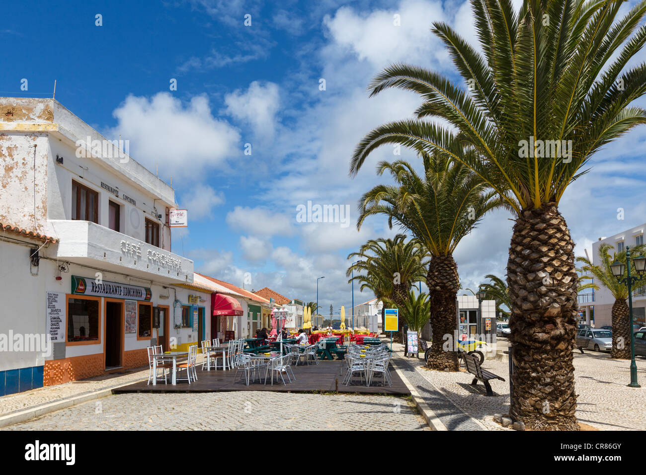 Street cafes in Praca da Republica in the village centre, Sagres, Algarve, Portugal Stock Photo