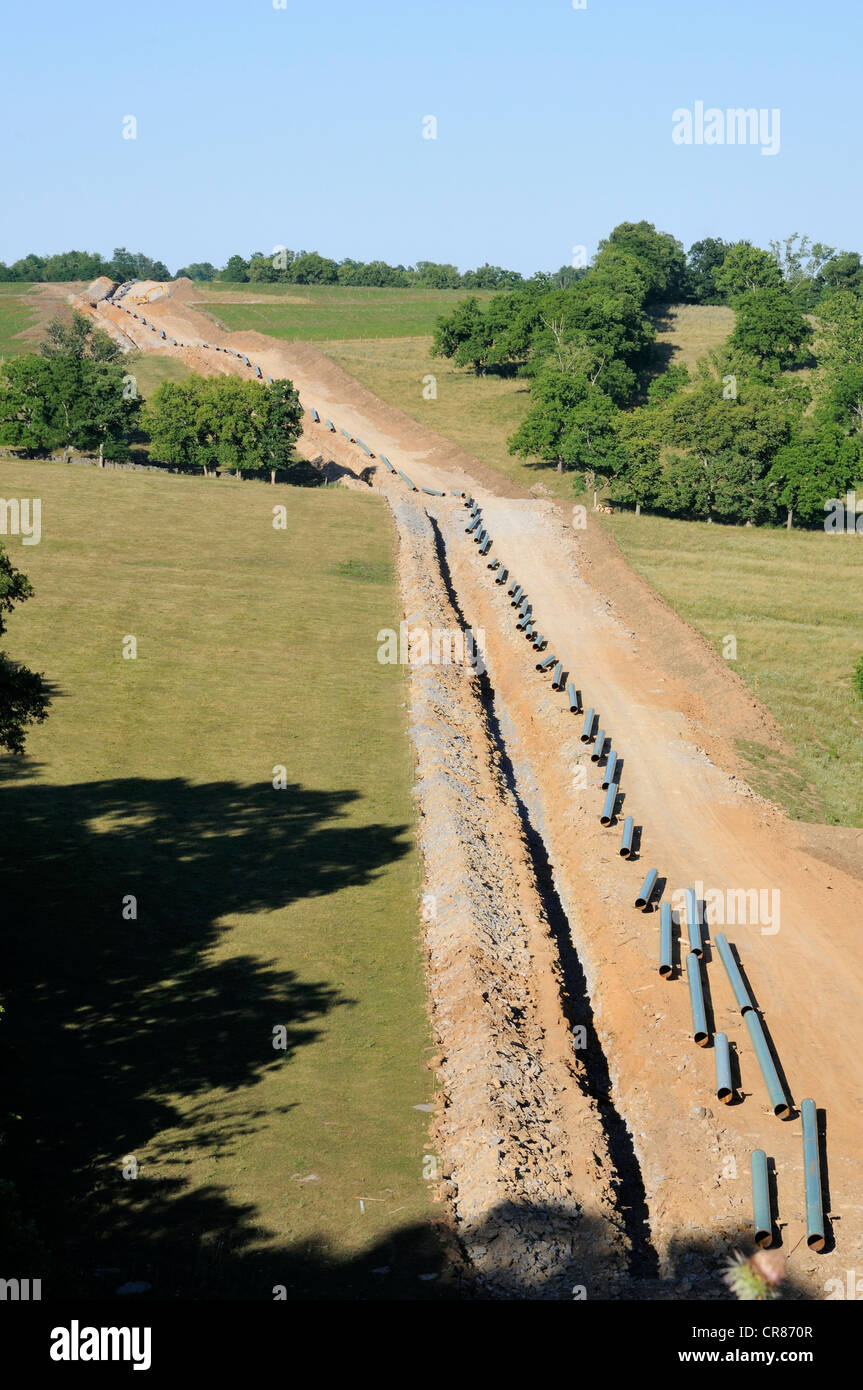 Underground pipeline hires stock photography and images Alamy