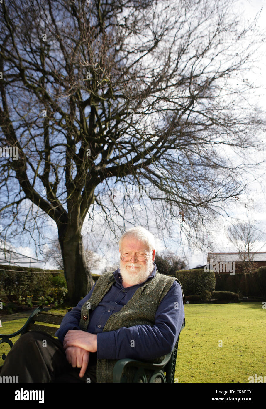 michael-longley-cbe-born-27-july-1939-is-a-northern-irish-poet-from