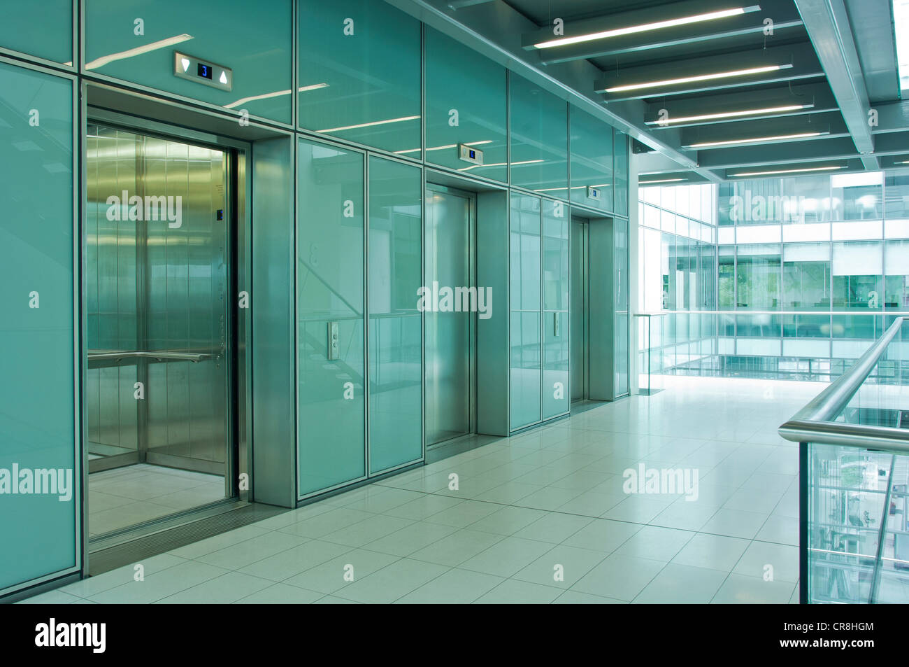 Glass Elevator Empty High Resolution Stock Photography And Images Alamy