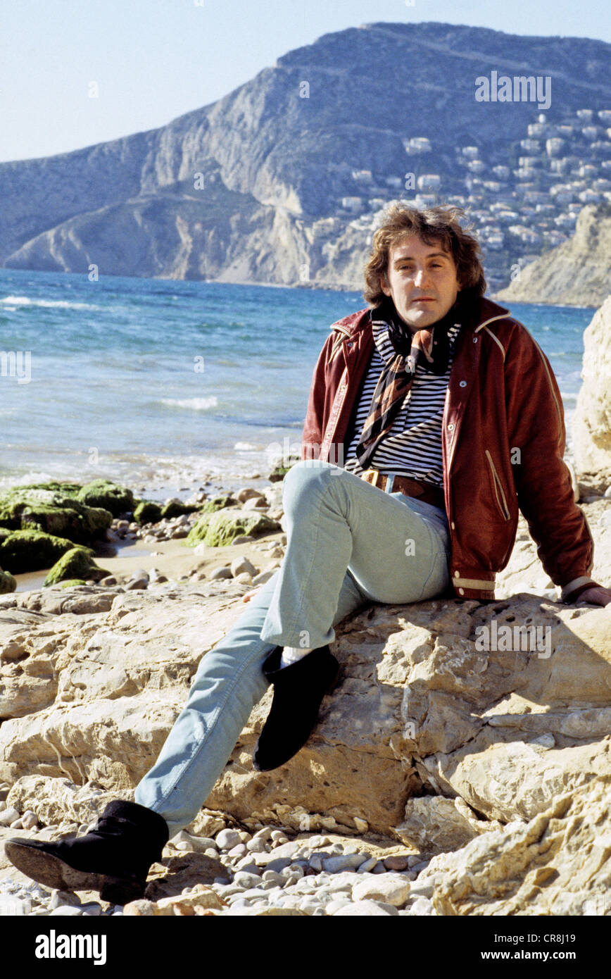 Denny Laine the former Wings and Moody Blues guitarist now living in USA Stock Photo Alamy