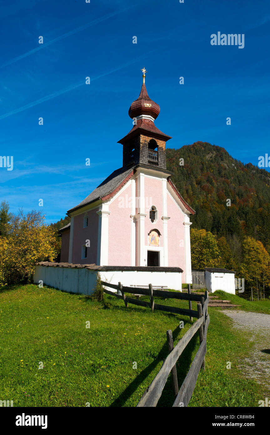 Antonikapelle chapel in Au near Lofer, Pinzgau region, Salzburger Land, Austria, Europe Stock Photo