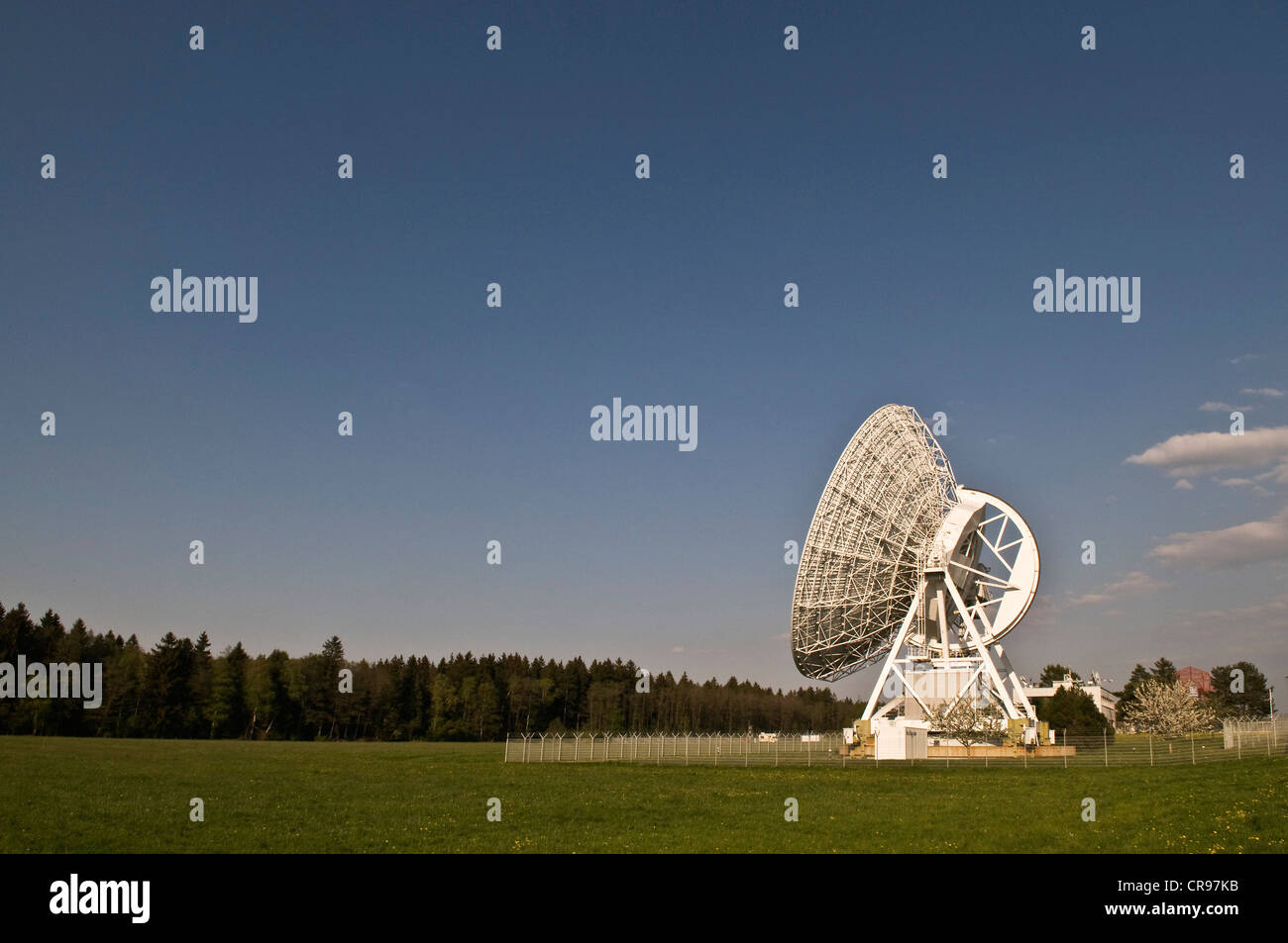 Satellite observation stations, radio telescope dishes, DLR Deutsches Zentrum fuer Luft- und Raumfahrt eV, German centre for Stock Photo