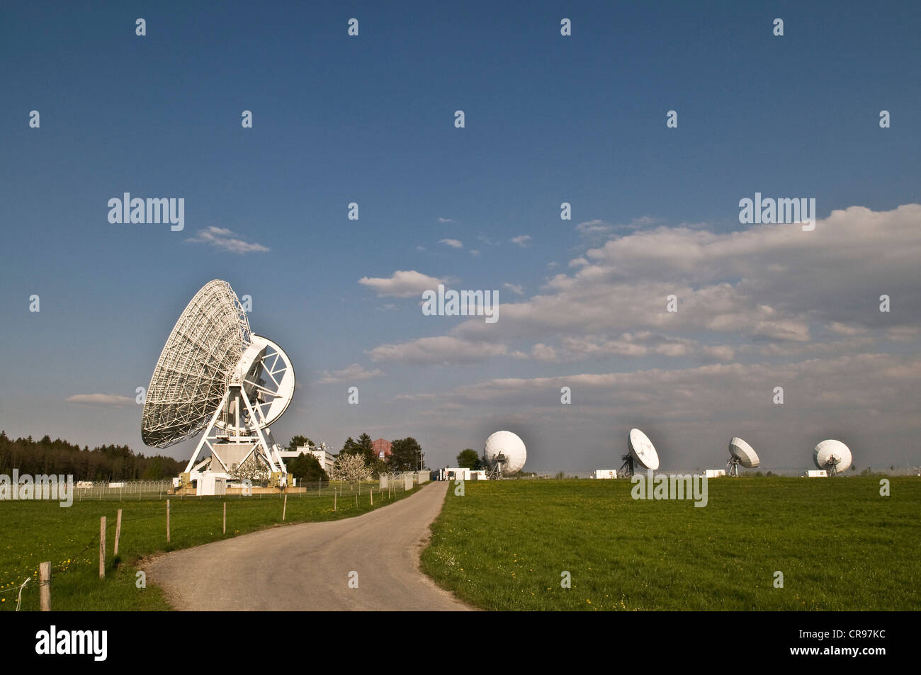 Satellite observation stations, radio telescope dishes, DLR Deutsches Zentrum fuer Luft- und Raumfahrt eV, German centre for Stock Photo