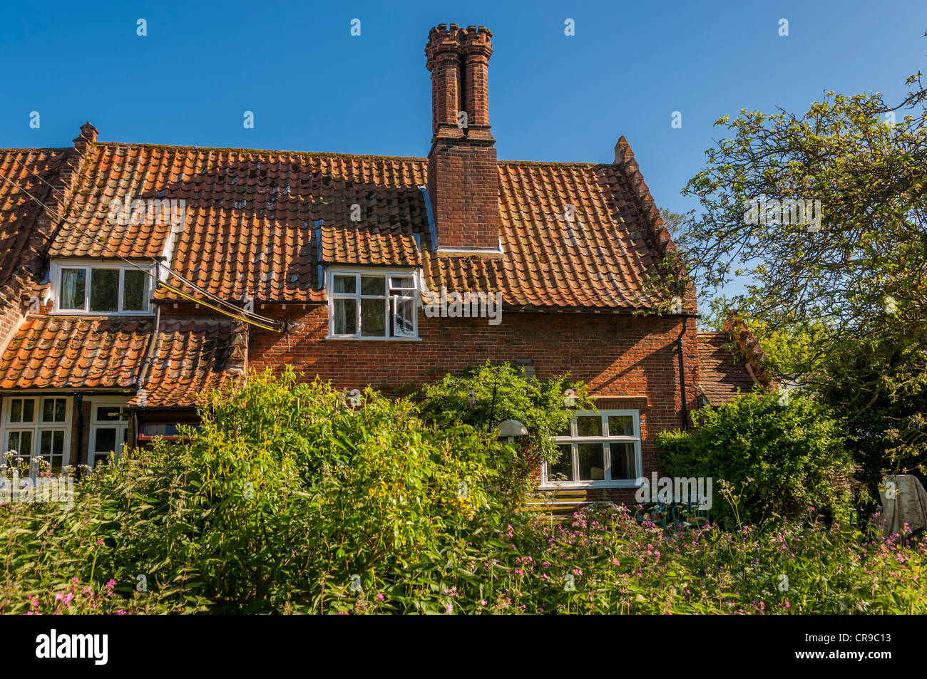 A country cottage in Suffolk , England , Britain , Uk Stock Photo