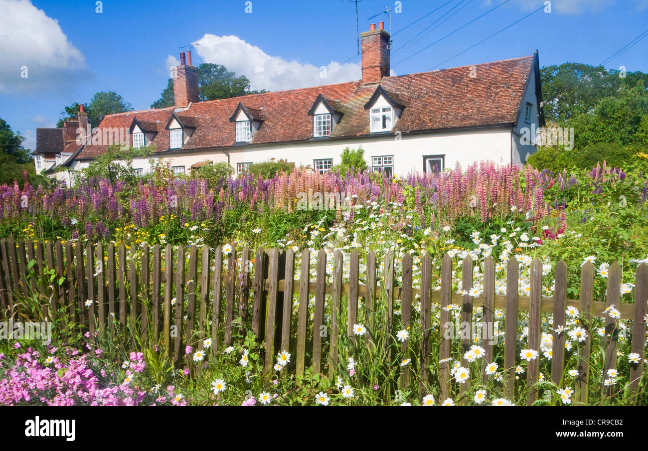 Pretty Flowers Attractive Country Cottages Great Finborough