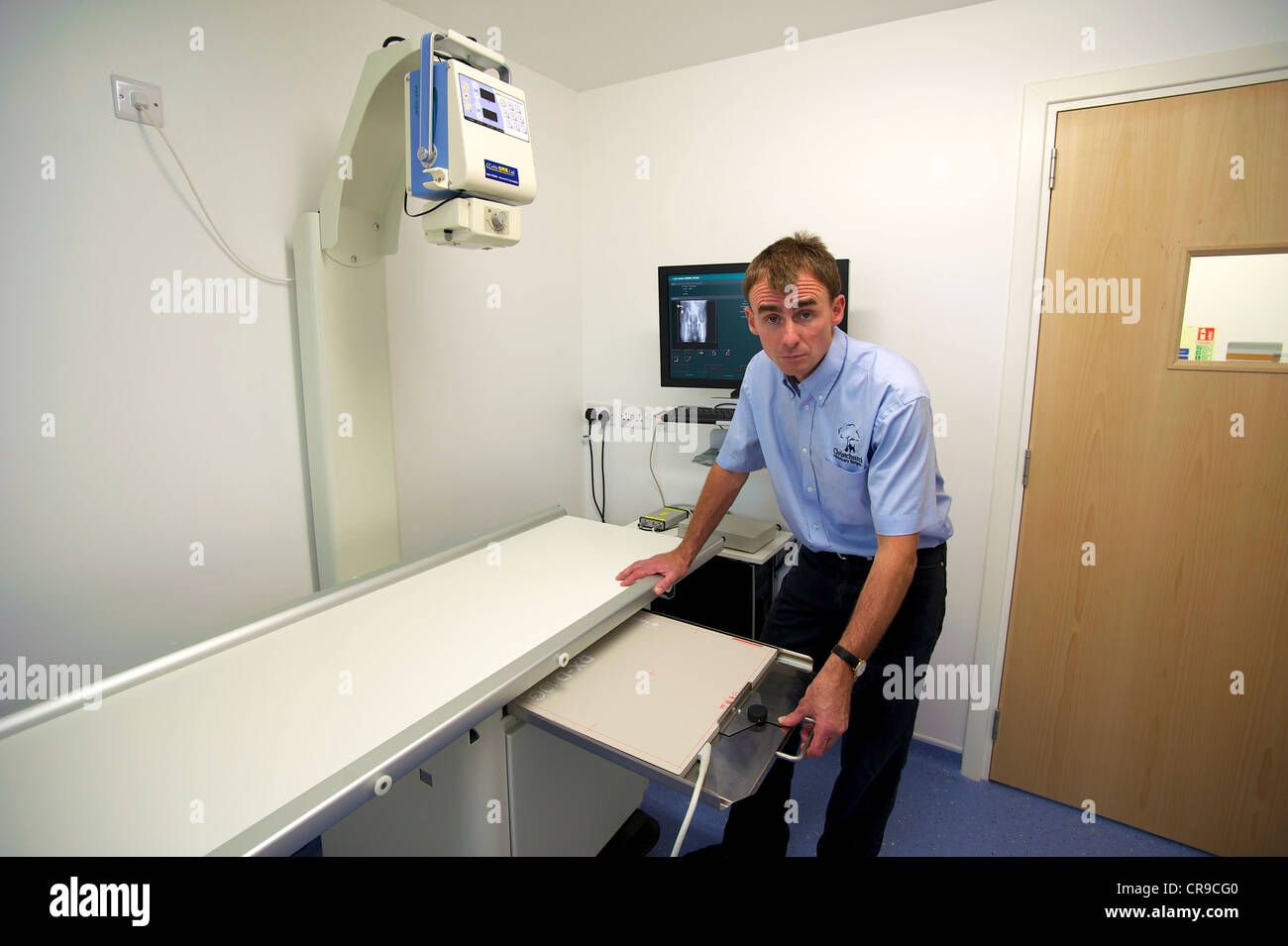 Dr Shane Morrison of Christchurch Veterinary Clinic which is using Agfa Healthcare digital