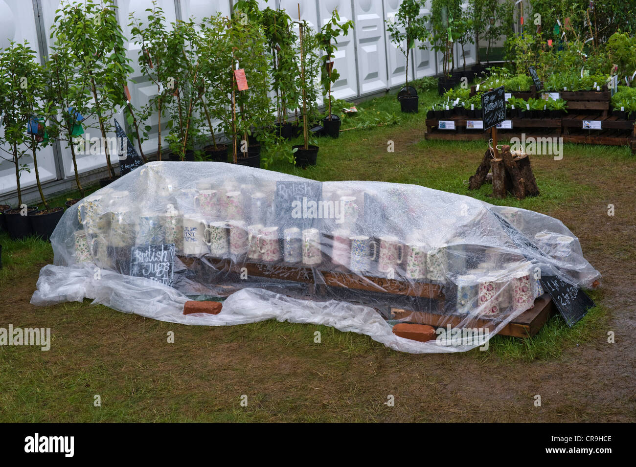 Plastic sheet garden hires stock photography and images Alamy