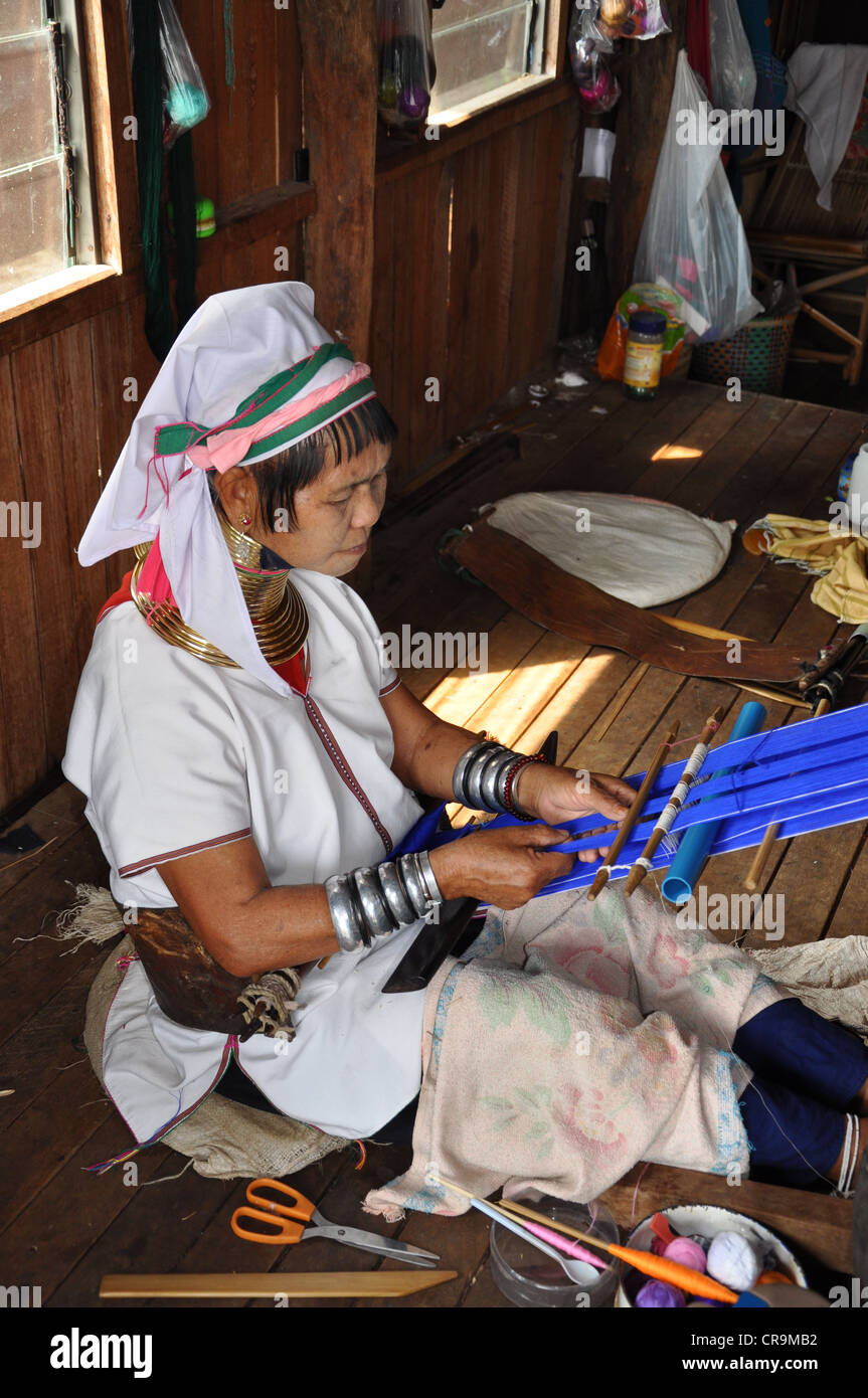 Long neck lady & her spindle Stock Photo - Alamy