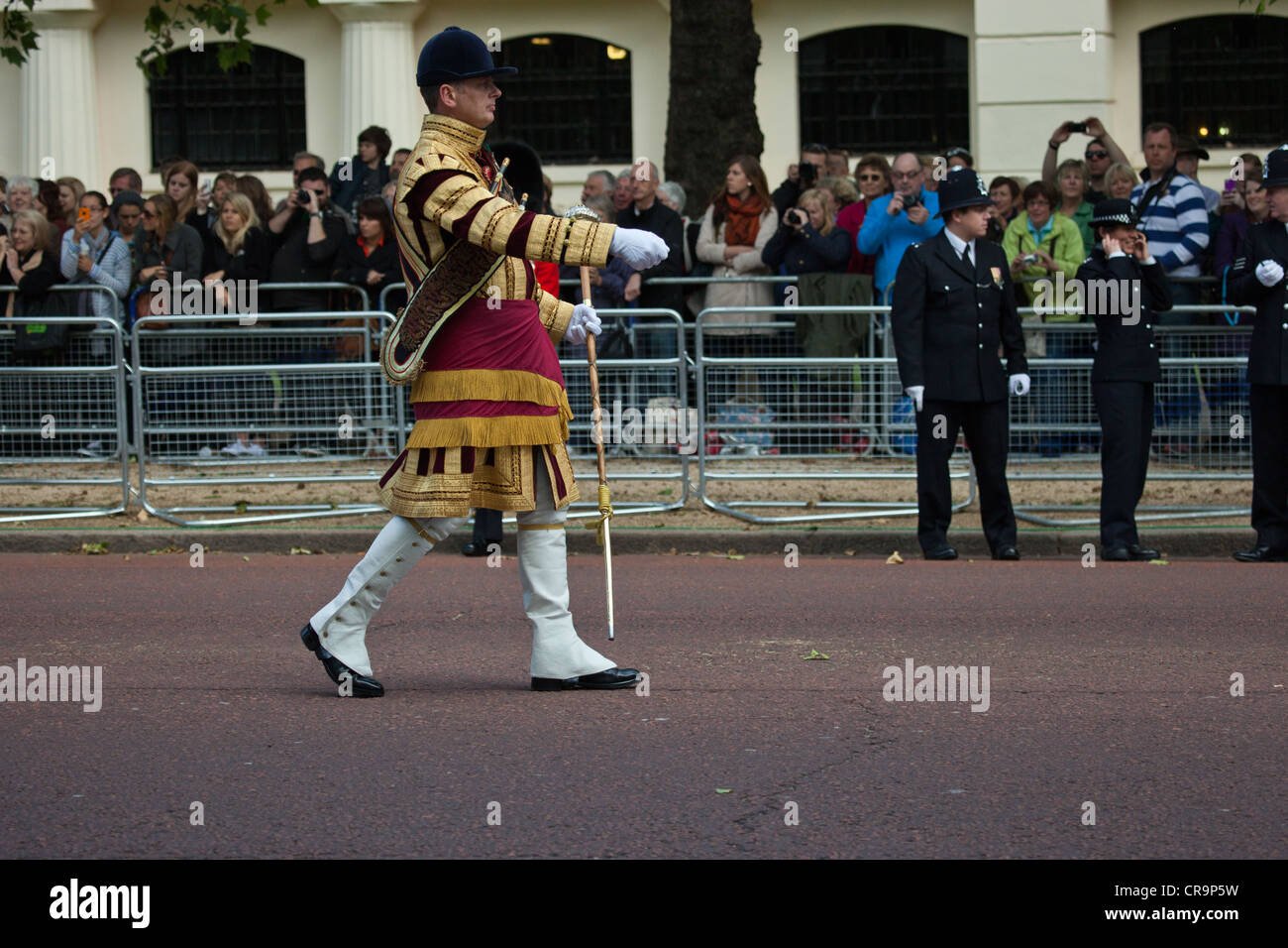 Scots guards drum major hires stock photography and images Alamy