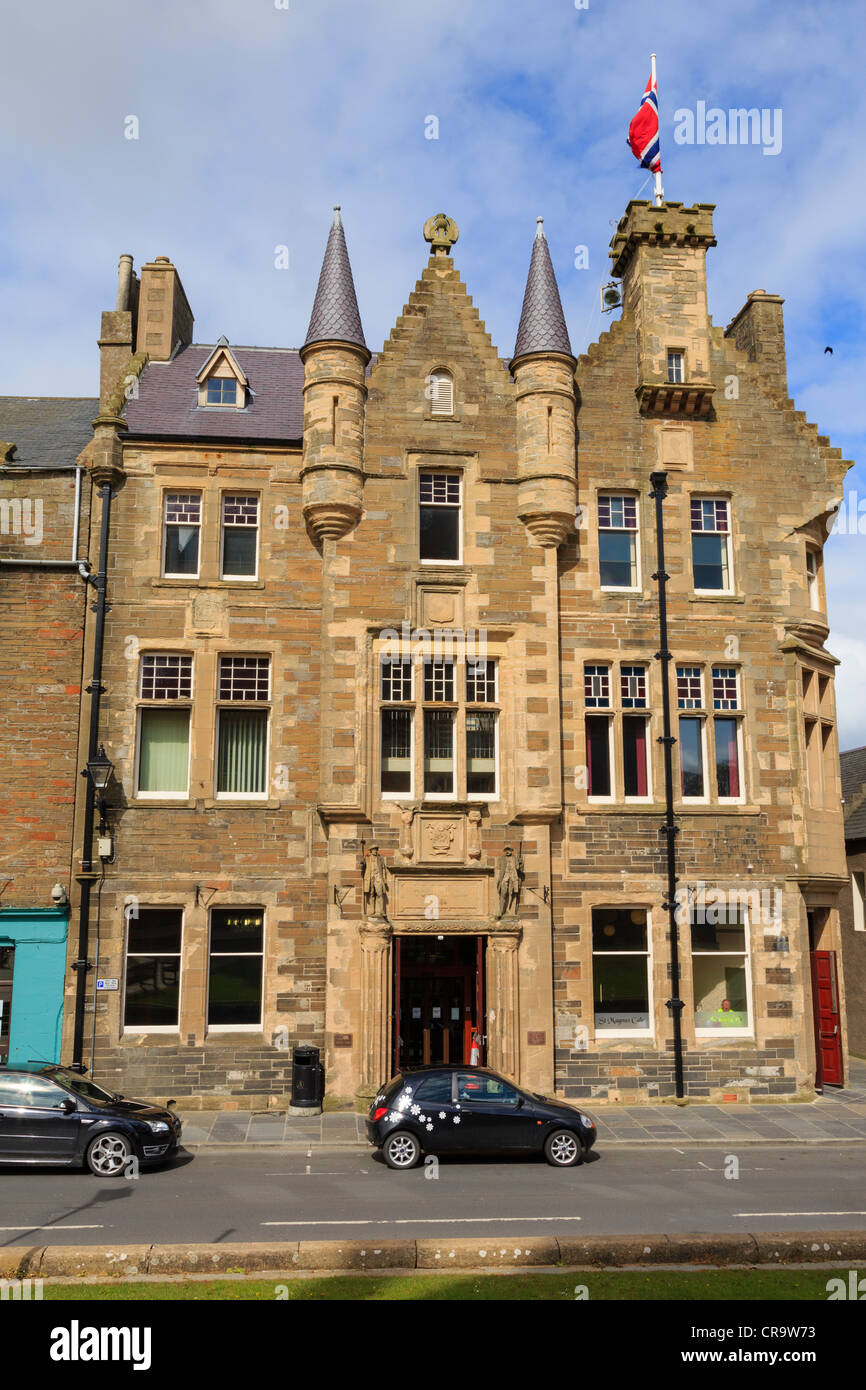 Town Hall 1884 community centre with St Magnus Cafe in Broad Street, Kirkwall, Orkney Islands, Scotland, UK Stock Photo