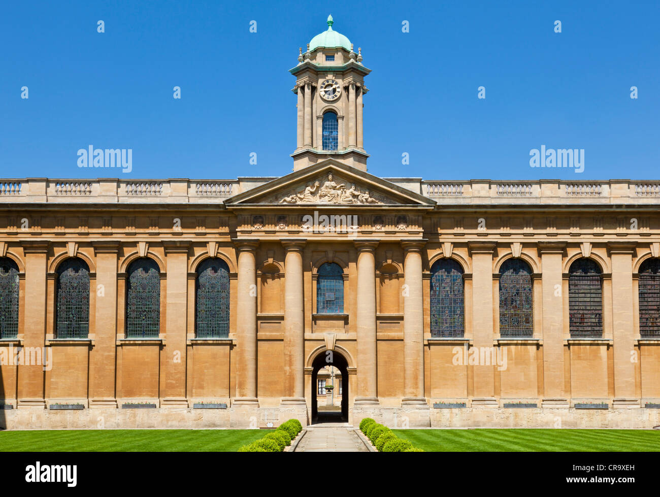 Queens college main buildings and front quad Oxford University Oxfordshire England UK GB EU Europe Stock Photo