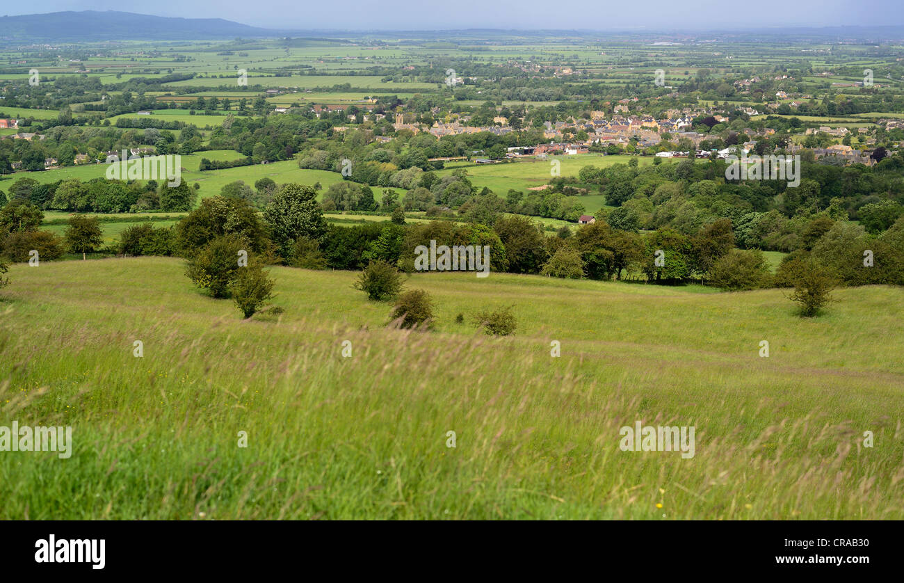 Broadway, Cotswolds, from the Cotswold Way Stock Photo Alamy