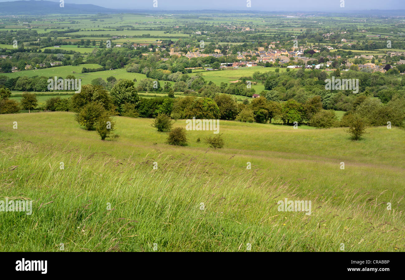 Broadway, Cotswolds, from the Cotswold Way Stock Photo Alamy
