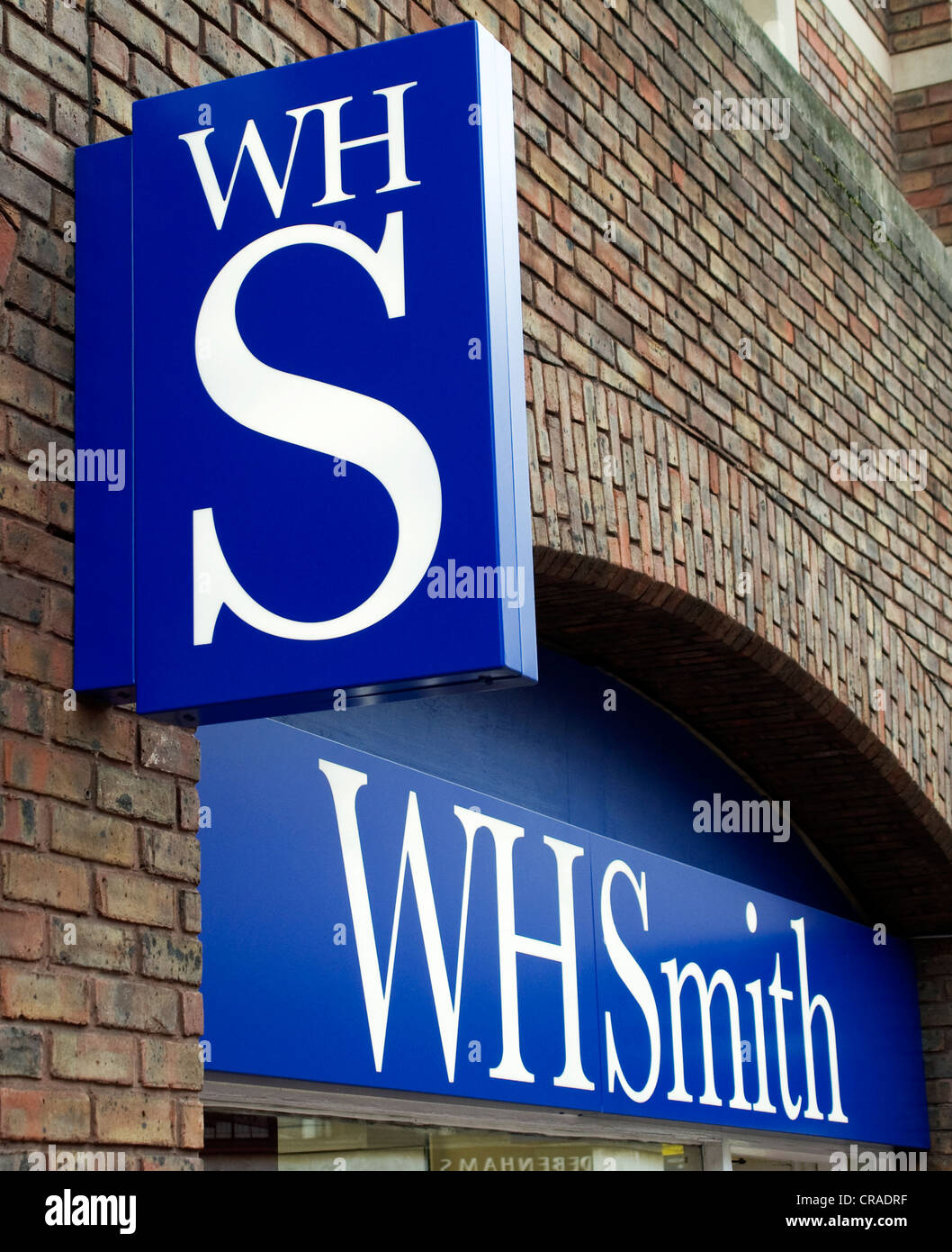 W h smith logo hires stock photography and images Alamy